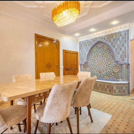 Luxury Appartement Gueliz Center Marrakesh Bagian luar foto
